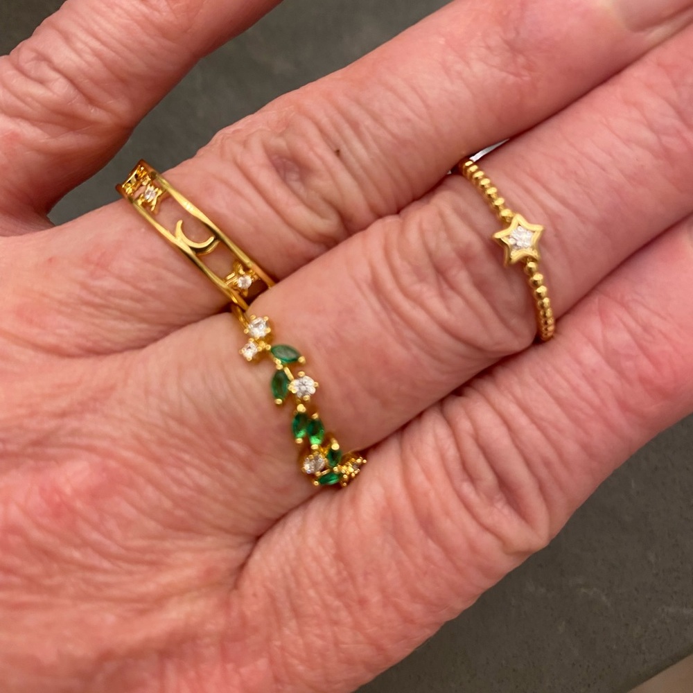 3 peace 14k gold plated copper moon and the stars ring set 🌙 ⭐️